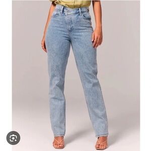 Abercrombie 90s Straight ultra high rise